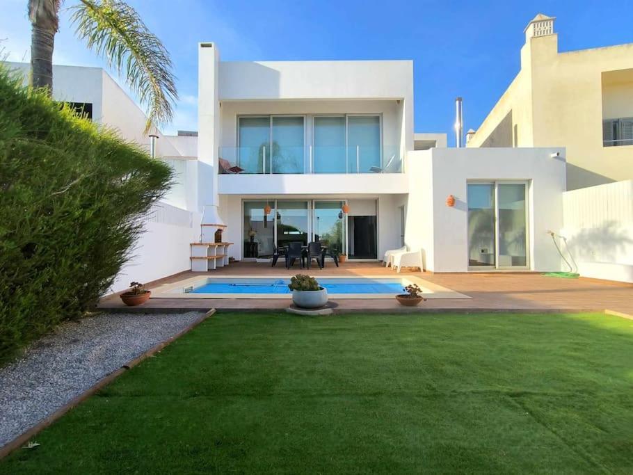 Villa Casa Da Ria By Algarving Portimao